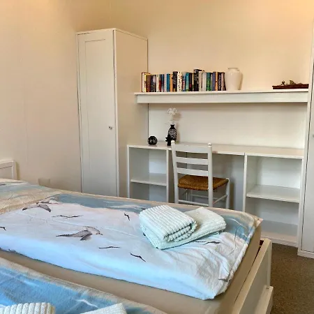 Res A Ros 13 Apartment